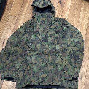 Vintage Gander Mountain Green Camouflage Hooded Hunting Shell